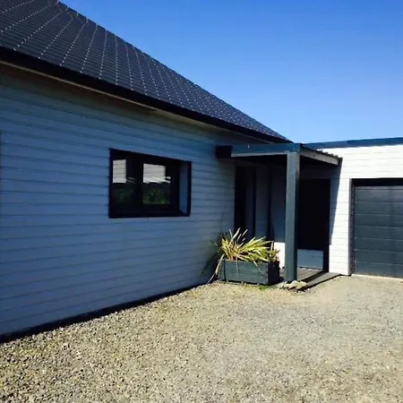 Holiday home Maison Au Calme