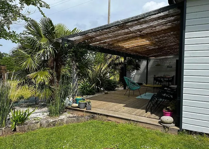 Holiday home Maison Au Calme Saint-Jean-des-Champs